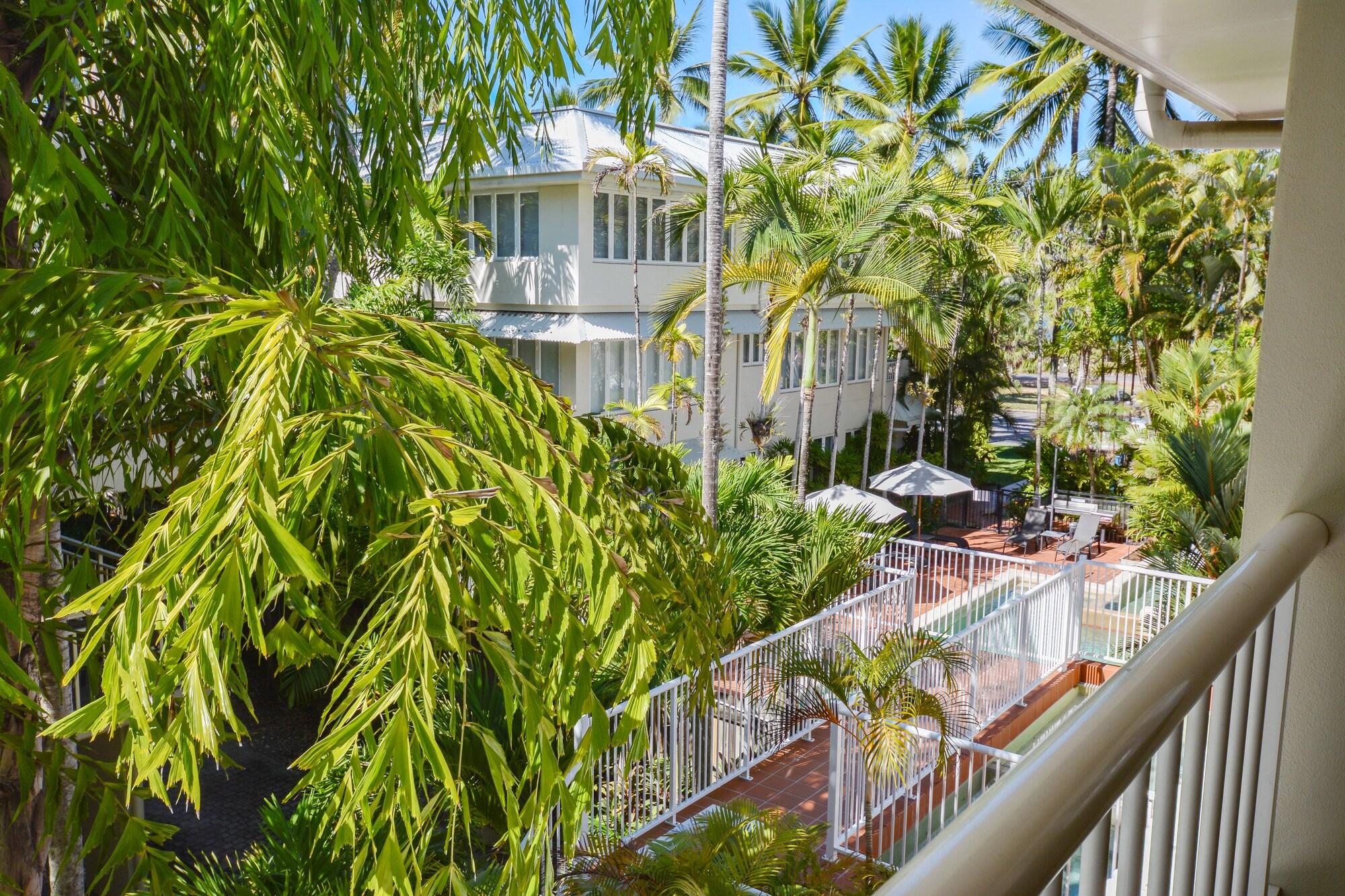 Balboa Apartments Порт Дъглас Екстериор снимка